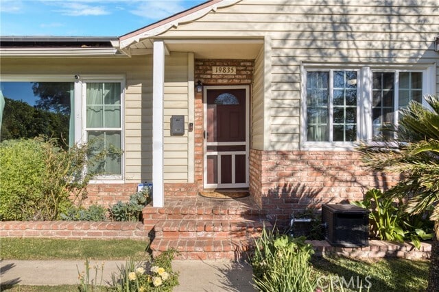 Photo - 19835 Covello St