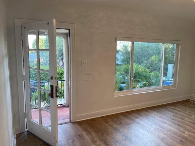 Photo - 4525 Avocado St