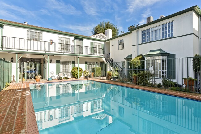 Photo - 9756 W Olympic Blvd