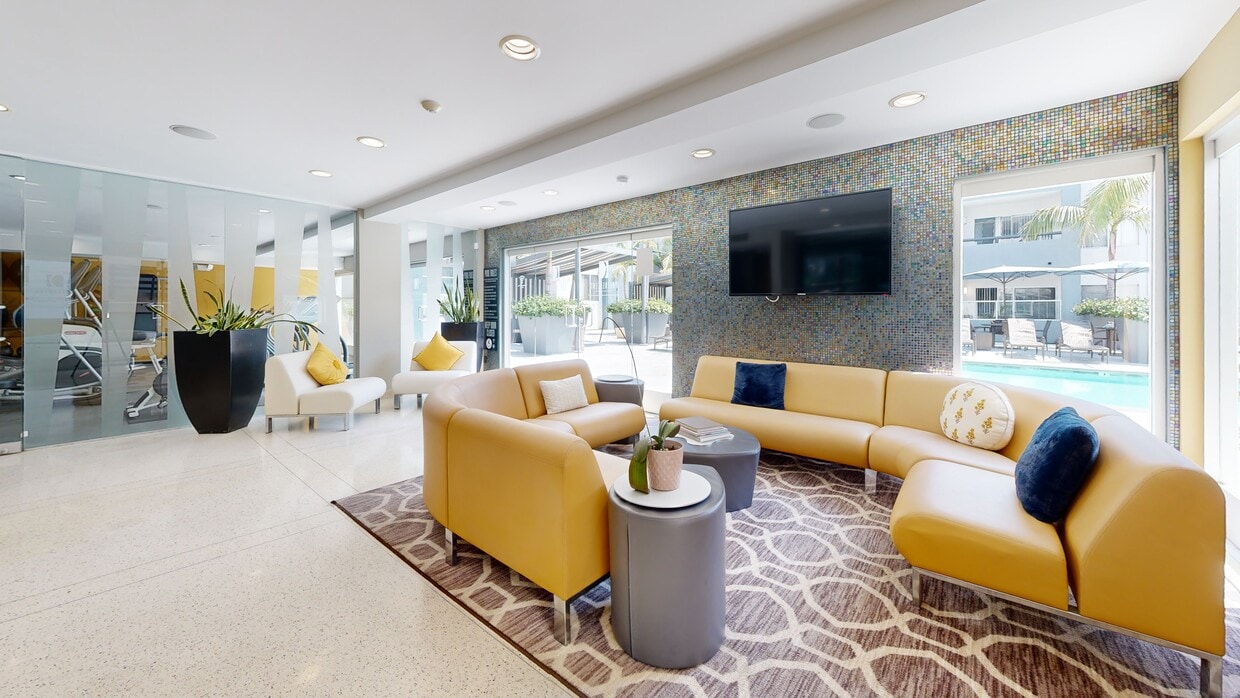 3D Tour - Crescent at West Hollywood