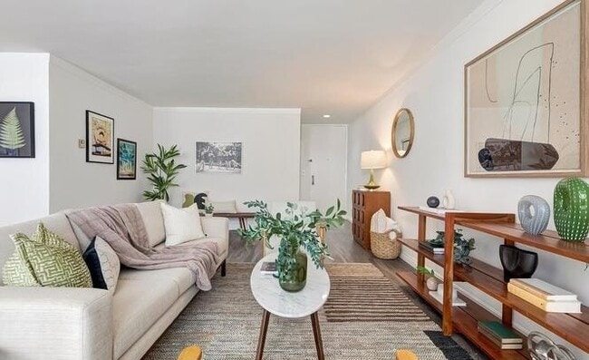Photo - 1200 Flores St Unit 29