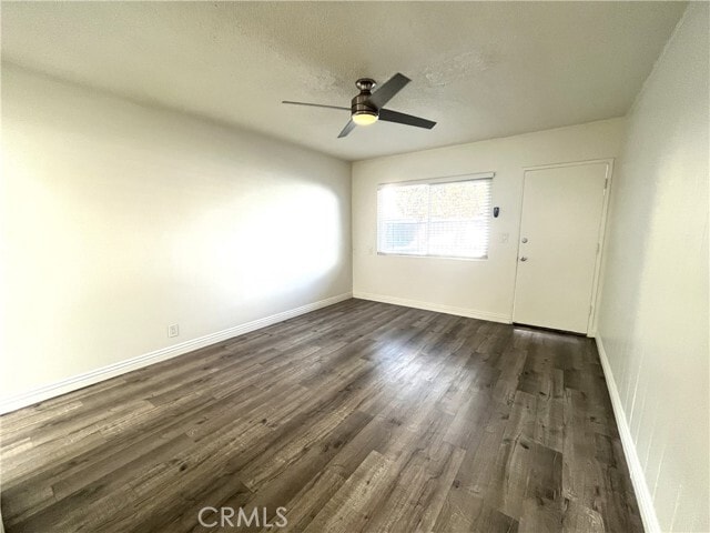 Photo - 12926 Doty Ave Unit 5