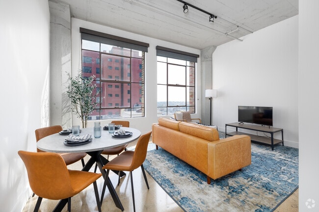 1BD, 1BA - 695SF - Living Room - Garment Lofts