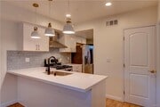 Photo - 1048 Maple St