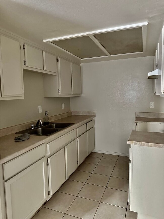 Photo - 618 Wilmington Blvd Unit C