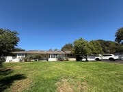 Photo - Enchanted Garden House in Lake Marie