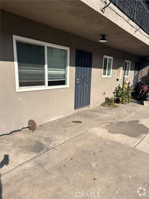 Building Photo - 1114 N Mayfair Ave Unit B Rental