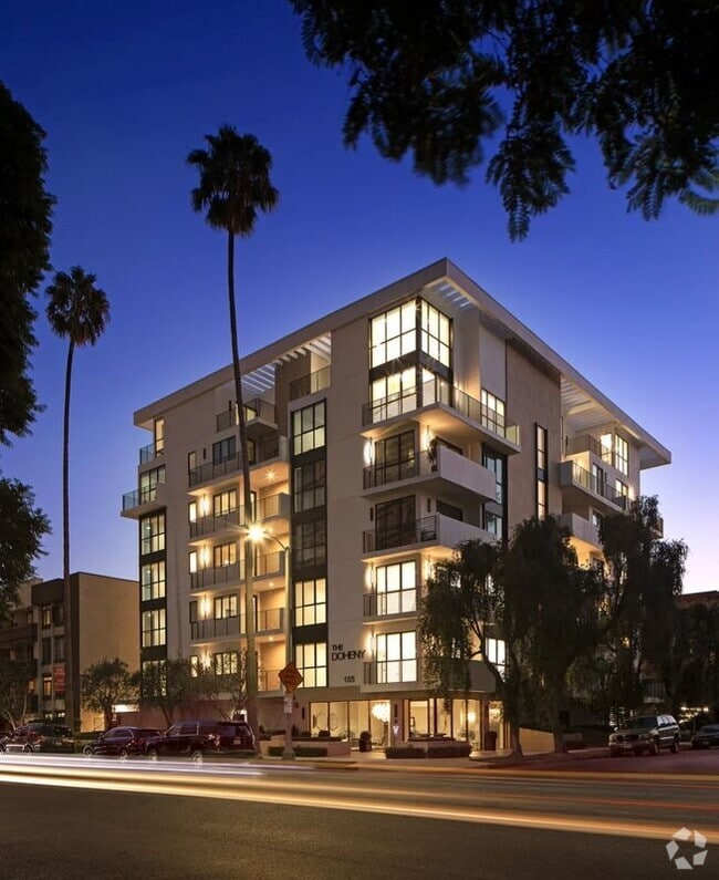 Building Photo - 105 S Doheny Dr Rental