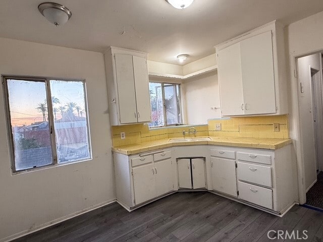 Photo - 3136 Flower St