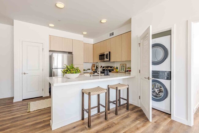 Kitchen - Desert Meadows Apartments