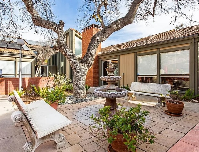 Photo - 801 Pinetree Cir Unit APT 22