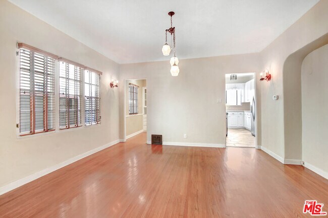 Photo - 1020 Hi Point St Unit 1020