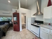 Mini split a/c & heating, high ceilings - 1314 S Curson Ave House