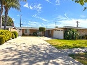 Photo - Spacious 4 Bedroom Home in Quiet Neighborhood