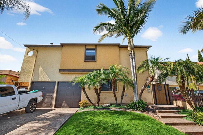 Building Photo - 4046 Iowa St Unit 1