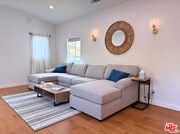 Photo - 4879 Hartwick St