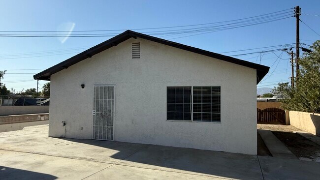 Building Photo - 81406 S Palo Verde Dr