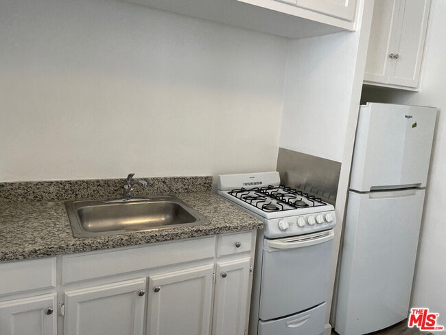 Photo - 1620 S St Andrews Pl