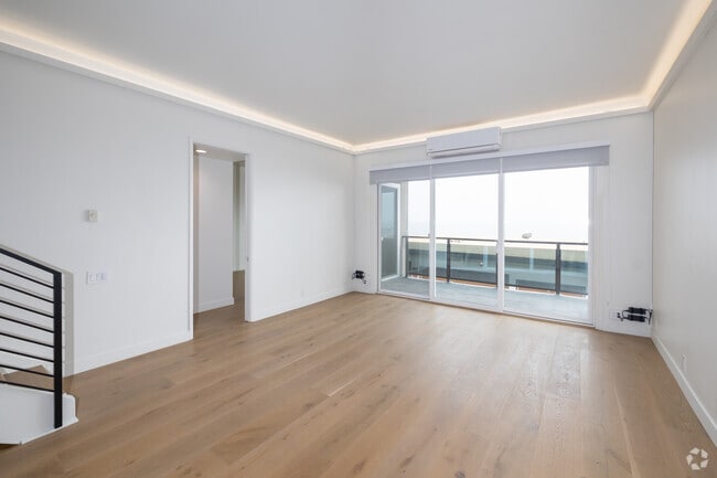 2BR, 2BA - 1,250SF - Living Room - Malibu Coastline Apartments