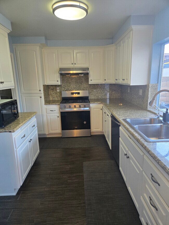 Photo - 11459 Shippigan Way