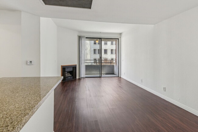 Photo - Kenmore Towers