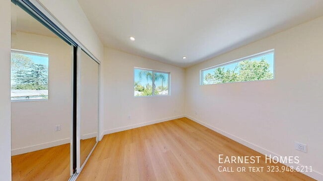 Photo - 6445 Satsuma Ave