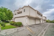 Photo - Upgraded 3-Bedroom Condo for Rent in Arleta! Unit 4