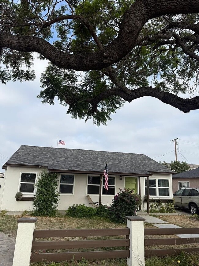 Photo - 14139 Crossdale Ave