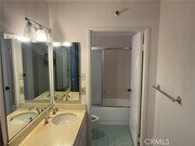 Photo - 600 W 9th St Unit 902