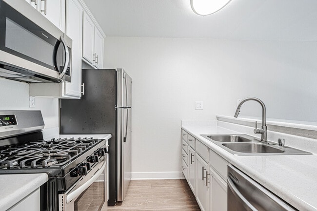 Photo - Independence Park Apartments