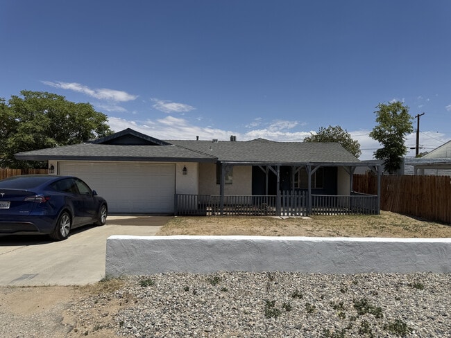 Photo - 6135 Mojave Ave House