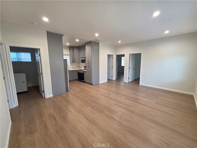 Photo - 121 N Baymar Ave