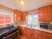 Photo - 574-576 MCINTOSH STREET Unit MCI574