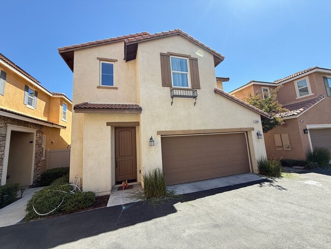 Charming 3-Bedroom Home in Gated Canyon Co... - Charming 3-Bedroom Home in Gated Canyon Co...