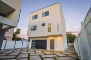 Photo - 2806 S Palm Grove Ave Townhome