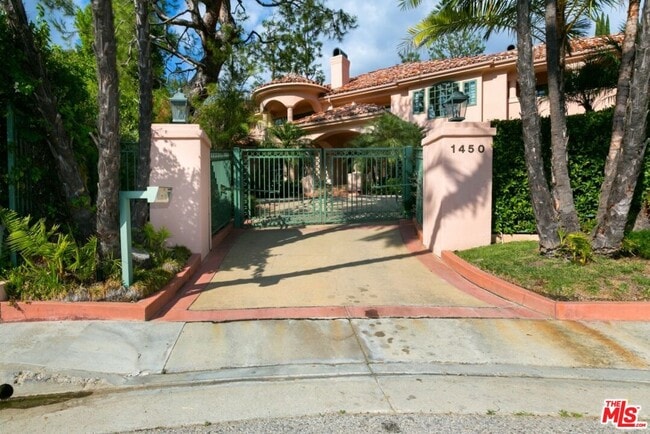 Photo - 1450 Cuesta Linda Dr