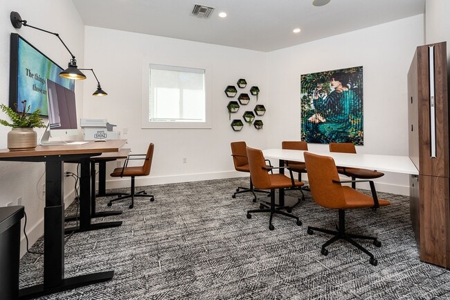 Photo - The Cascades Apartments