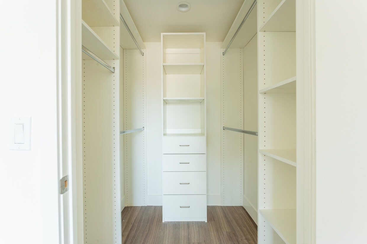 Floor Plan - Unit 106