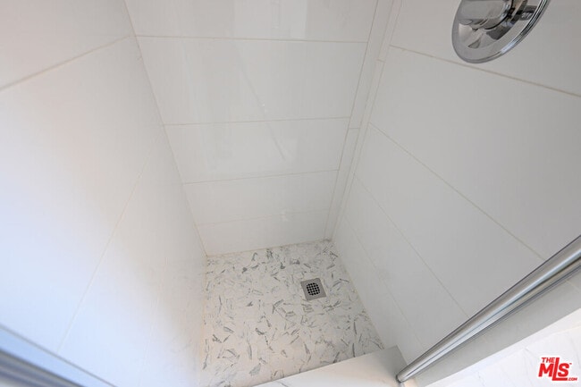 Photo - 1068 S Wooster St