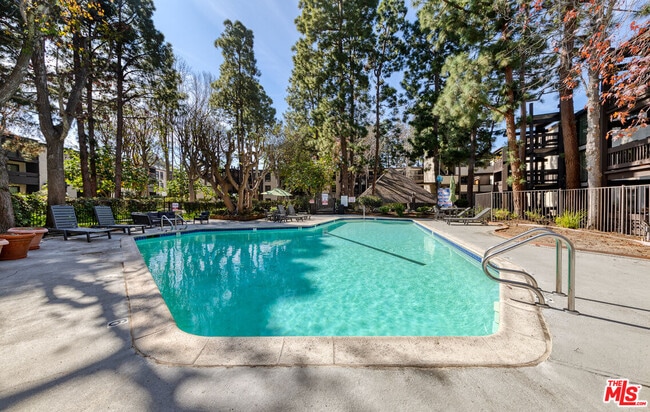 Photo - 8650 Gulana Ave Condo Unit C2067