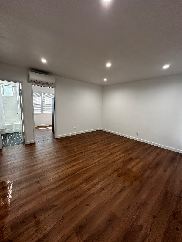 Photo - 323 N Chevy Chase Dr