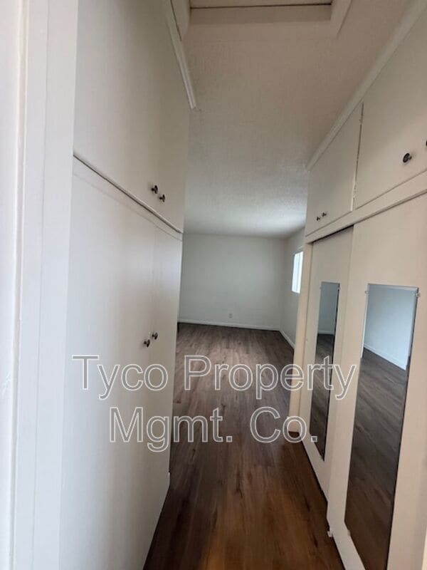 Photo - 152 Third Avenue