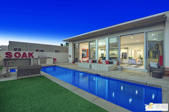 Building Photo - 949 Bernardi Ln