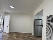 Photo - 448 W 87th St Unit #2