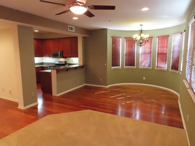 Photo - 3125 Harbor Ridge Ln