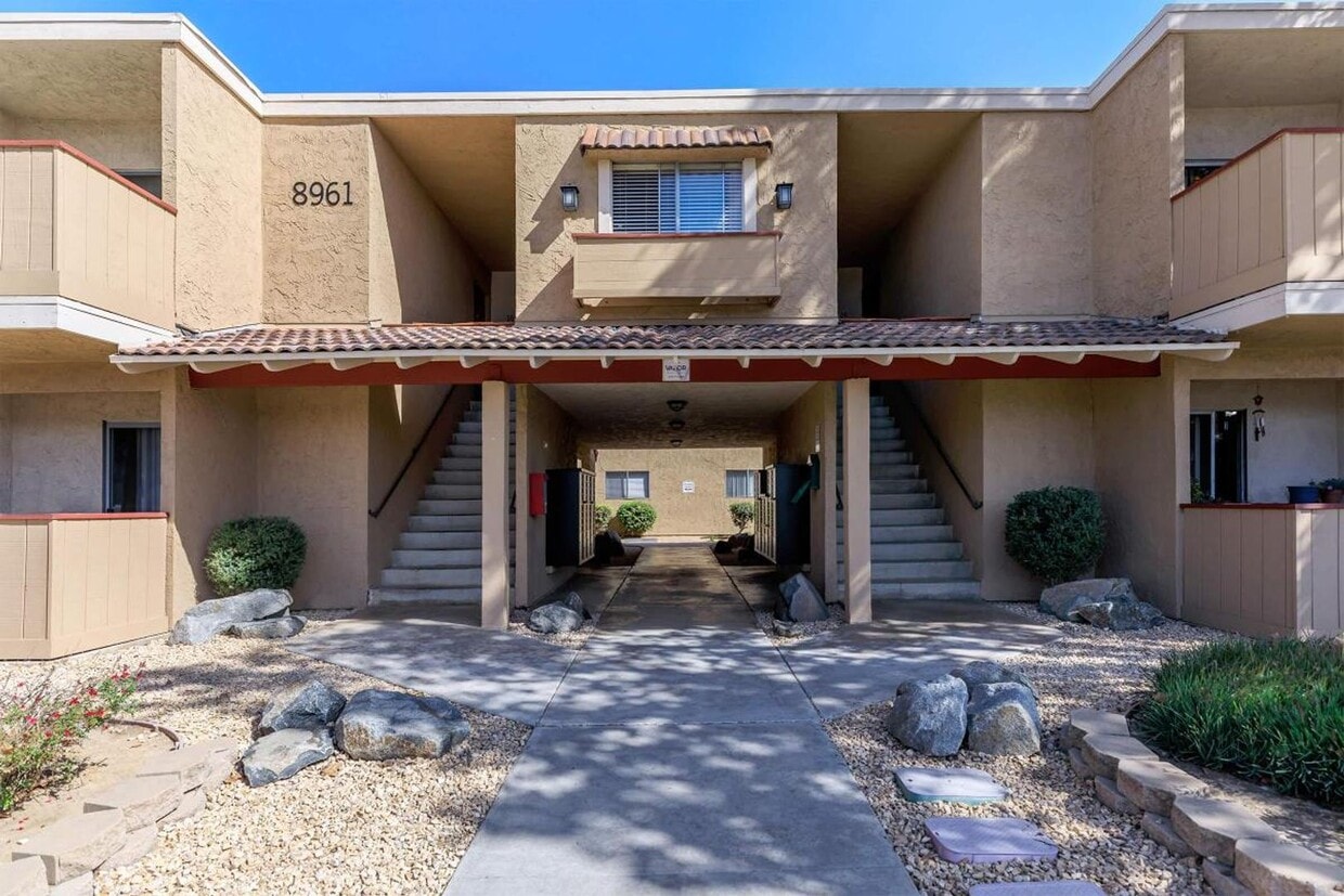 Floor Plan - River Trail Apartments | Beautiful 1 Bed 1 Bath...