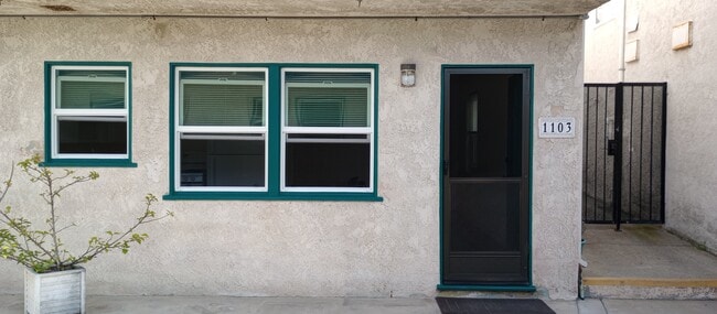 Photo - 1103 Monterey Blvd Unit #1
