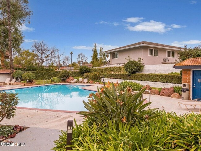 Photo - 31550 Agoura Rd Condo