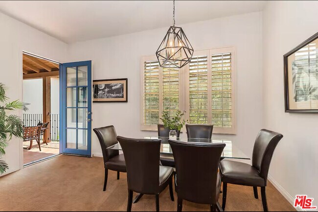 Photo - 48573 Classic Dr