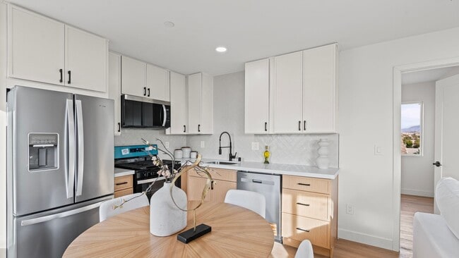 Photo - 1820 Bancroft St Unit 1824 Bancroft